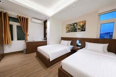 Cho thuê toà 29 phòng gần biển phạm văn đồng