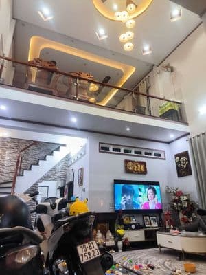 Nhà ở đầy đủ tiện nghi