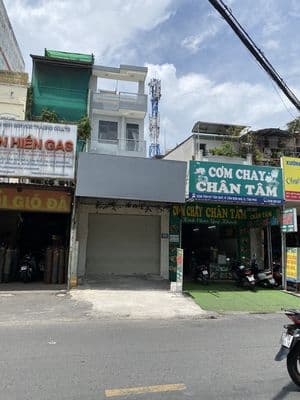 MTKD Tân Kỳ Tân Quý, 4*22, 1 trệt, 2 lầu, sân thượng, sân đậu xe hơi.