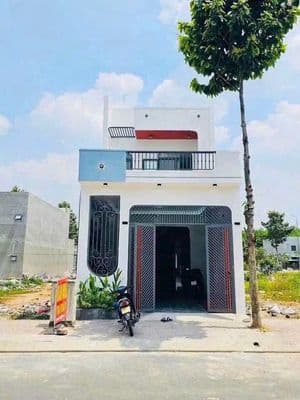 Bán nhà ở Hội Nghĩa,DT100m2,cách chợ 5p di chuyển,giá chỉ từ 900triệu
