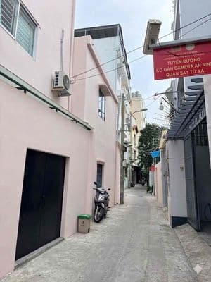Gần chợ cây quéo - gđ đình trẻ an cư - cho con đi học đh đều tuyệt