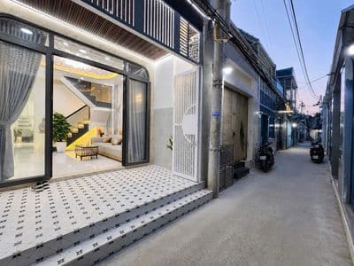 Nhà 2 tầng - gần him lam quận 7 - có phòng trệt - 47m2 - nhỉnh 6 tỷ