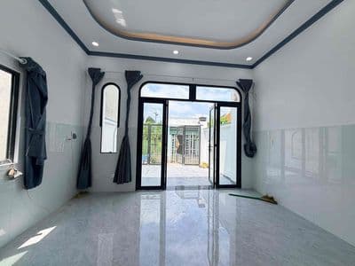 Bán nhà cầp 4/ có hoàn công/ shr/ 1 tỷ 590