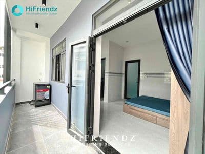 Chdv ban công mới 100% máy giặc riêng full nội thất miễn phí xe