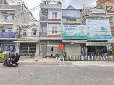mặt tiên buôn bán kinh doanh gần đường 11 linh xuân
