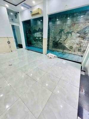 Cho thuê nhà mt số 4 tiến thắng 81m2 - 20tr gần tên lửa