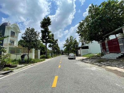 Bán đất phú tân khu dân cư 7,5x20 vị trí đẹp ngay gần trung tâm tp mơi