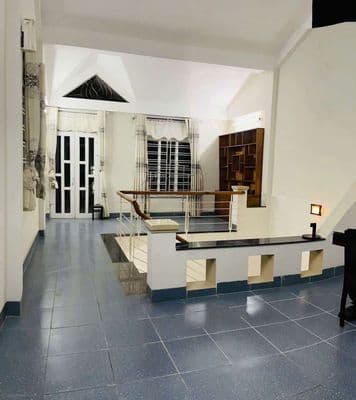 Nhà 3 tầng đẹp 3pn mặt tiền ngô đức kế