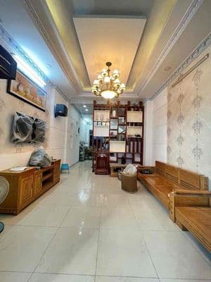 Nhà nguyên căn đầy đủ nội thất huỳnh tấn phát