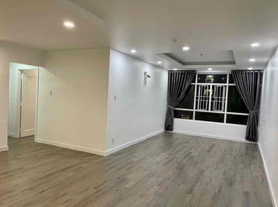 Cần bán gấp ch giai việt view đẹp hồ bơi thoáng mát sổ hồng chính chủ