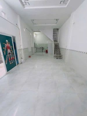 cho thuê nhà góc 2 mặt hẻm thống nhất p16 GV 4.5x15 đúc lầu tiện kd