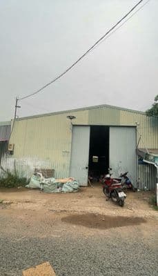 Kho xưởng gần vòng xoay phú hữu quận 9 điện ba pha nhỉnh 20tr xí