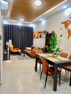 Căn 2PN đầy đủ nội thất; Giá thuê 9,5 tr/tháng. LH Hương Xem nhà