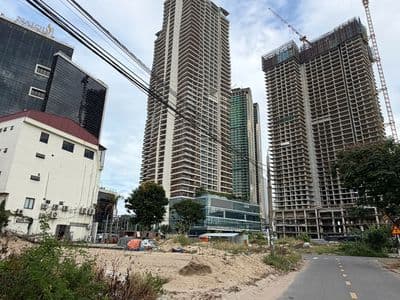 Cho thuê đất đường lê mạnh trinh, sát biển