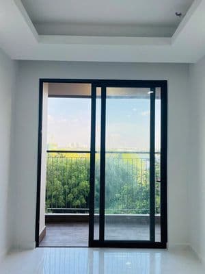 NGỘP! Cần bán 2PN có ban công 61m2 giá 2 tỷ 100 thuế ai nấy chịu
