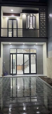 Cho thuê nhà 2 tầng MT đường VÕ VĂN NGÂN - Hòa Xuân , 3PN giá 12tr/th