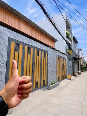 Ngay Tân Hoà Đông, Ngang 8.8 Dài 10.5m, 3 Phòng Ngủ đường Xe Hơi thông
