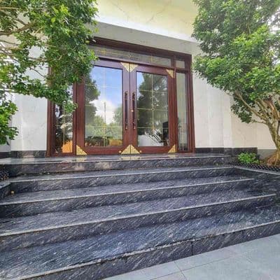Biẹt thự chánh mỹ 400m2 có 5 pn chỉ 17tr/th