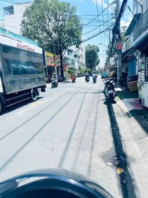 Cho Thuê Nhà Mt Trần Quang Cơ,1 Trệt 3 Lầu, 4x16m, Giá 20tr/Th