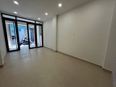 Nhà lê văn sỹ thông đặng văn ngữ hxh cho thuê ngắn hạn