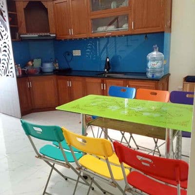 Cho thuê gấp nhà đẹp 3 tầng 2pn nội thất cơ bản
