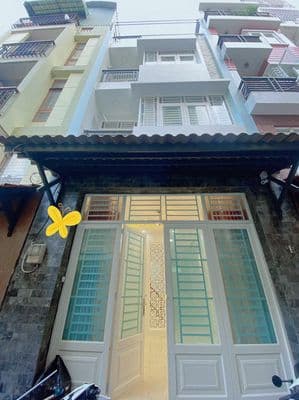 Nhà mới đẹp hẻm 343 Tô Hiến Thành, 4.5x11, 3 lầu 5pn 4wc sẵn máy lạnh