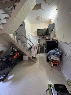 Nhà Giá Rẻ - Dành Cho Công Nhân Có Thu Nhập Thấp..!.. 3,7x6m 1 lầu