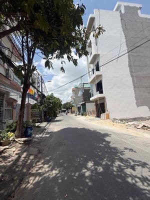 Đất đẹp tiện xây siêu phẩm - ngang 9.5m - đường 10m - trần thị năm - 6