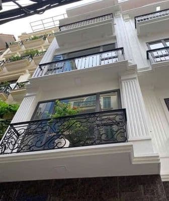 Gia đình tôi bán nhà tại cầu giấy 45m²,5pn, 2 mặt thoáng,nhỉnh 9 tỷ