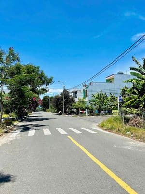 bán đất Đường 7m5 Lê trọng thứ Trục chính