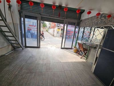 Cho thuê nhà MT Nguyễn Trung Trực, P.5, Bình Thạnh, 5x8m, trệt lửng.