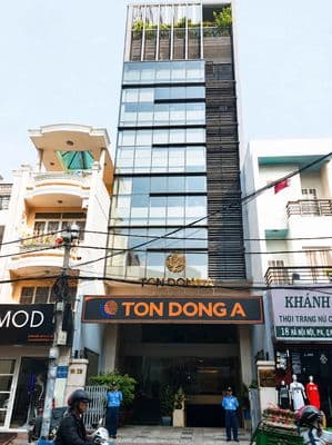 Tòa nhà mặt tiền hồ văn huê phú nhuận, dtsd 900m2, trệt 4 lầu