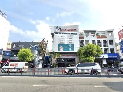 Góc Ngã Tư Nguyễn Văn Trỗi 12mx25 4 Tầng 900m2 Thang máy
