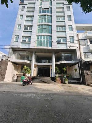 Cho thuê tòa nhà khách sạn khu tên lửa dt 22*20m