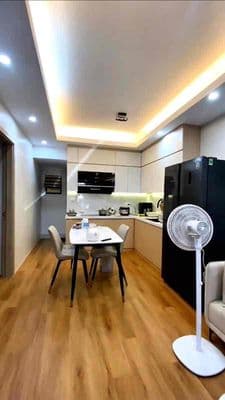 Bán tập thể 2 ngủ 42m tầng 1 ô tô quanh nhà cực rẻ