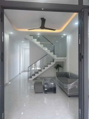 nhà nc mới ken sát mt 4x16 tr 1 lầu 3pn hà huy giáp p.ăn Phú đông Q12