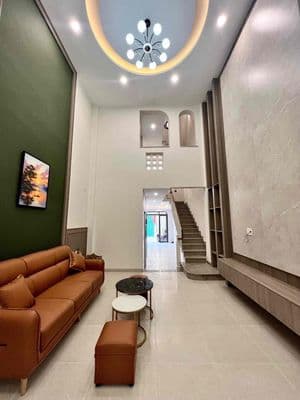 Nhà đẹp 5 tầng lê văn quới 68m2 chỉ hơn 10 tỷ