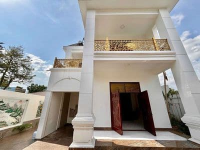 Cho thuê biệt thự mới đẹp giáp tên lửa dt 12*20m