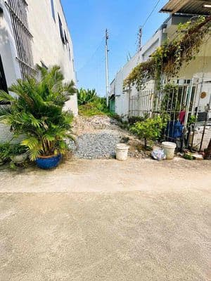 Cắt lỗ 400 triệu chính chủ cần bán gấp 4x16m 1/ tân xuân 1