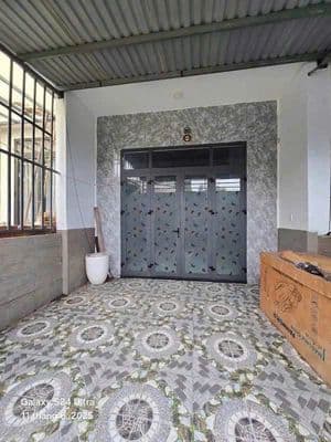 Bán nhà Lái Thiêu,gần chợ Lái Thiêu,1 trệt 1 lầu, giá 700tr,DT 92m2