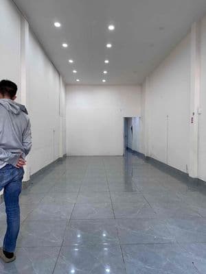 Cho thuê nhà giá rẻ khu tên lửa đg số 48 đối diện trường học giá 10tr