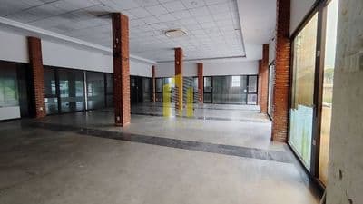 Cho Thuê Mặt Bằng Kho 700m2 Ngang 25m Giá 70 Triệu