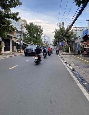 Cho thuê nhà Mặt Tiền(4*17m),3PN, Đường Phạm Thế Hiển, F6, Q8!