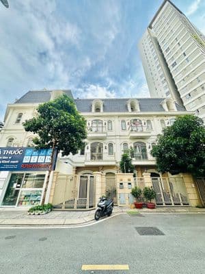 Cho thuê nhà Phổ Quang, Phú Nhuận, Khu Golden Masion - DTSD 400m2