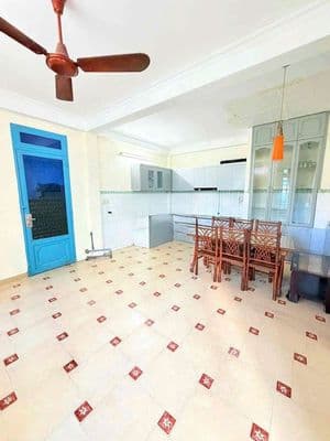 Nhà đẹp Tân Bình – 4PN, 4WC chỉ 14 triệu/tháng