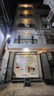 Cho thuê nhà HXH 108/6D Trần Quang Diệu, Phường 14, Quận 3