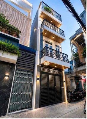 Bán nhà hẽm bùi văn ba quận 7.