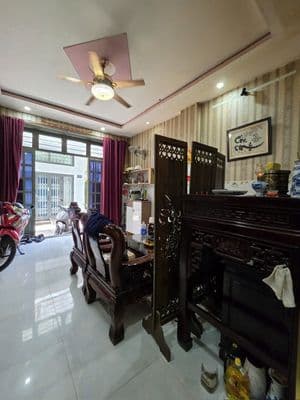 Bán nhà phú thọ hòa (4 x 8m), nhà 1 lầu, 2pn 2wc, giá 4.5 tỷ tl