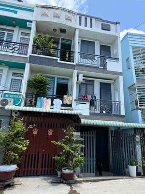 Cần Bán nhà Hẽm ô tô ,3m x10 có nhiều tiện ich , gần chợ , sieu Thi .