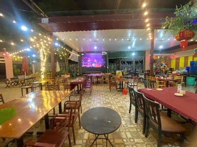 Cho thuê nhà hàng sân vườn 600m2 full trang thiết bị vào kinh doanh n